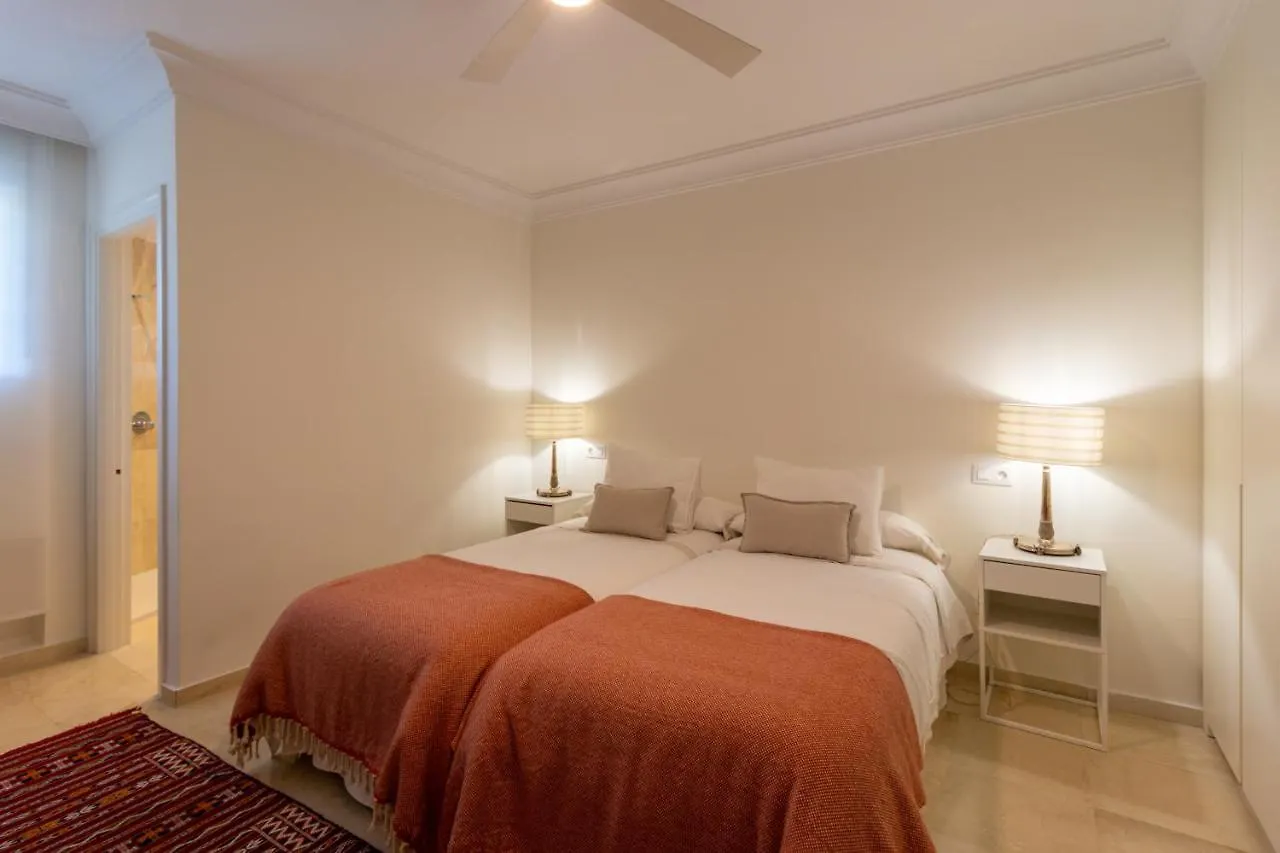 Lujoso Y Moderno Piso Con Piscina Cerca Del Campo De Golf En Guadalmina Alta Marbella - Quetzal 54 Apartment
